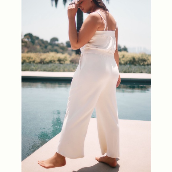 HTF Daily Practice by Anthropologie Strapless Wide-Leg Jumpsuit - Picture 6 of 7